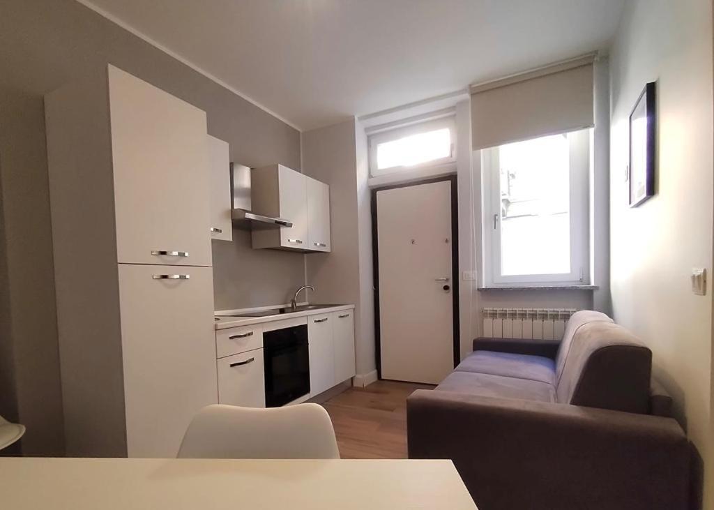 Hh Hermoso Housing Asti Bagian luar foto